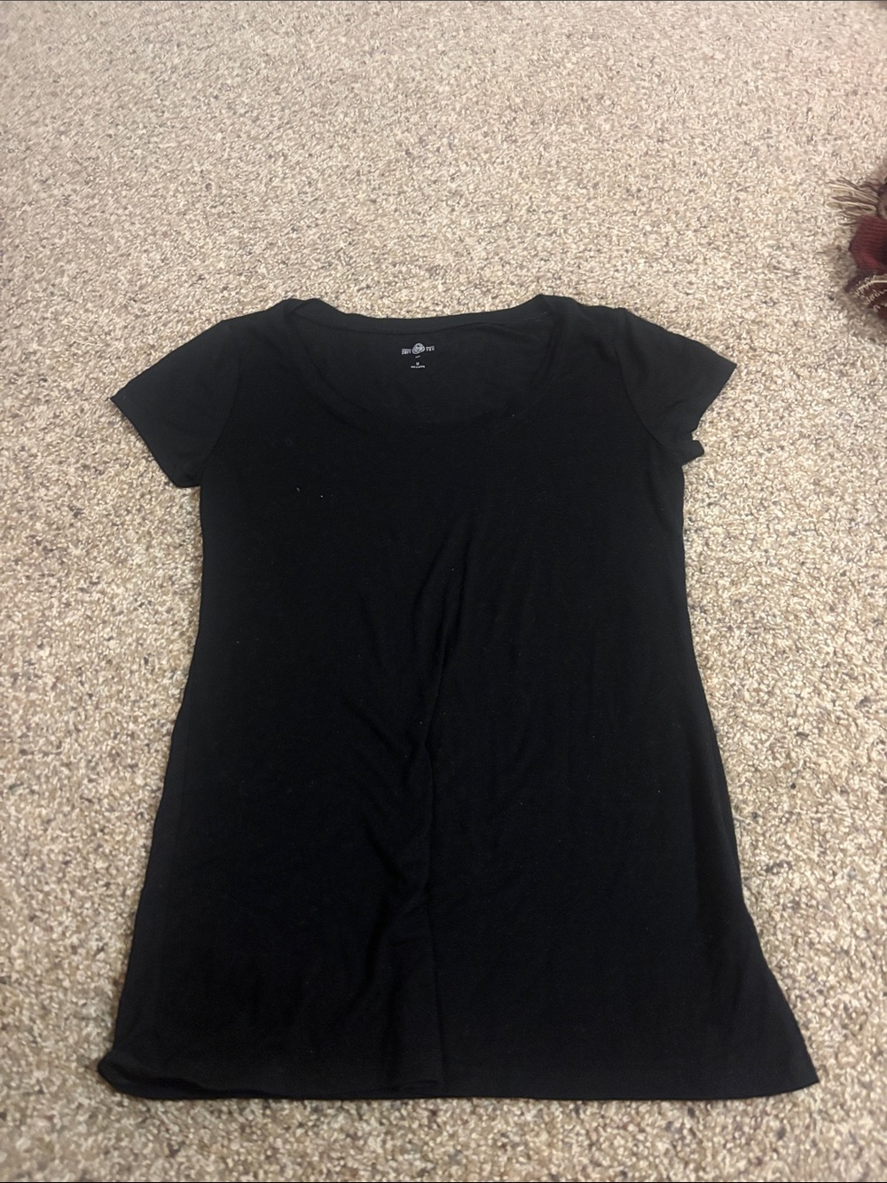 Basic Scoop Neck Black Women's Tee